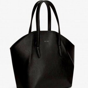 Brand New Matt & Nat Dwell Baxter Tote in Black with tags!
